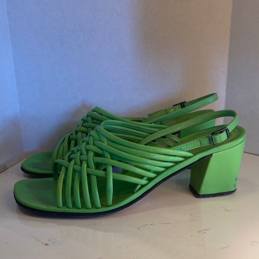 Green Strappy Block Heel Sandals Vintage Italian Made Heels! 💚 Size 8